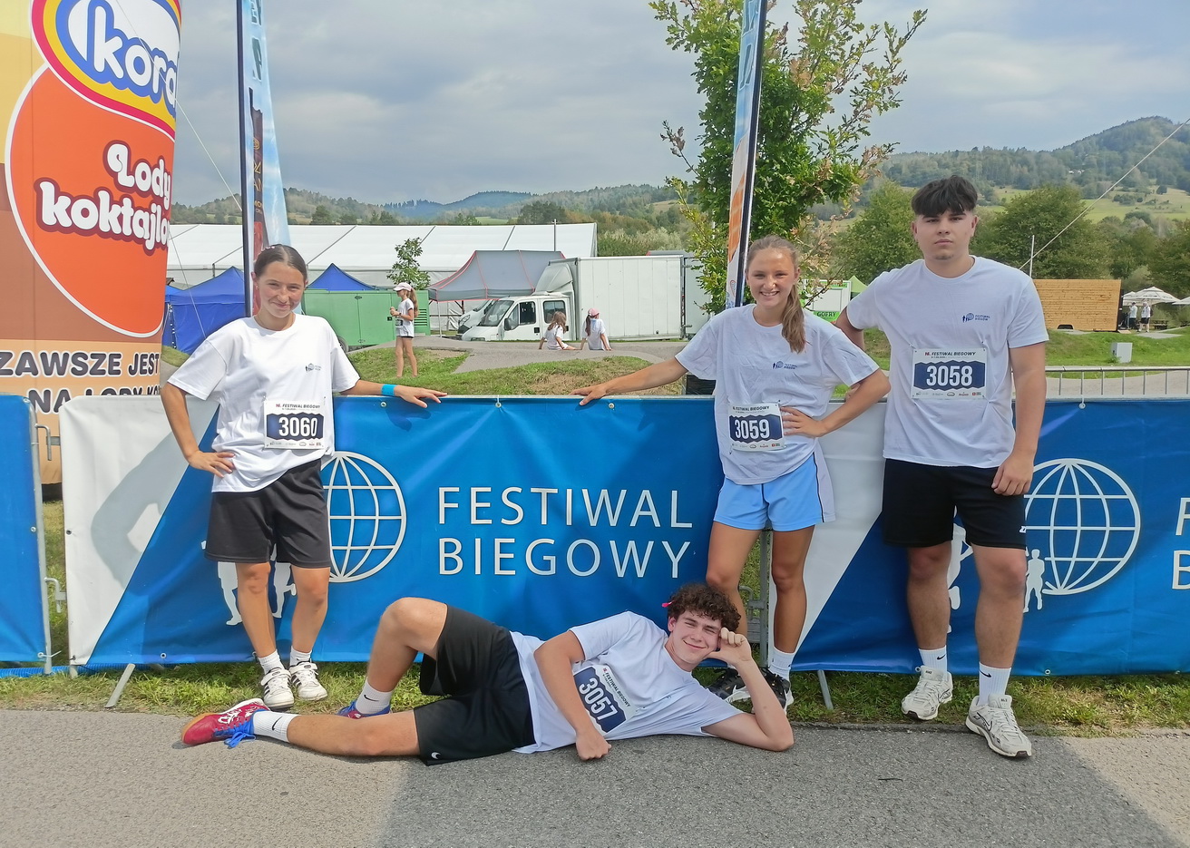 Zdjęcie 16 Festiwal Biegowy - Aktywny Małopolanin (2)210c3272-3e02-4201-b9e8-ef328e70cc60.jpg w galerii Zawody sportowe Aktywny Małopolanin podczas 16 Festiwalu Biegowego